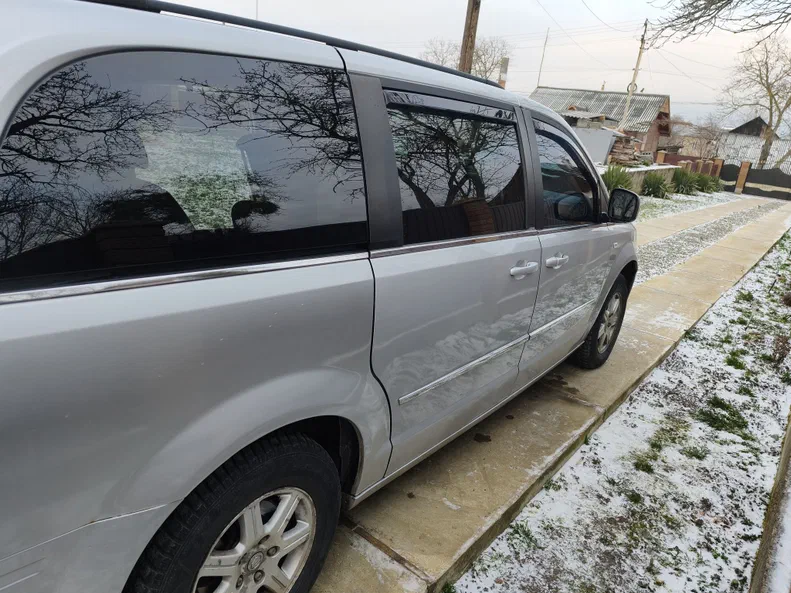 Chrysler Voyager 2008 - 10