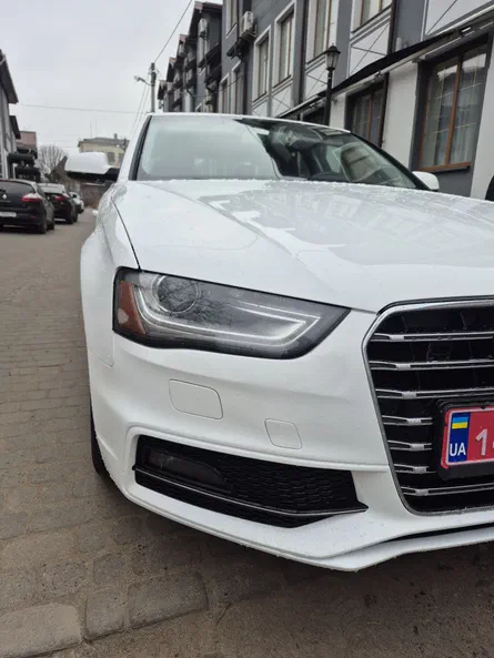 Audi A4 2014 - 24
