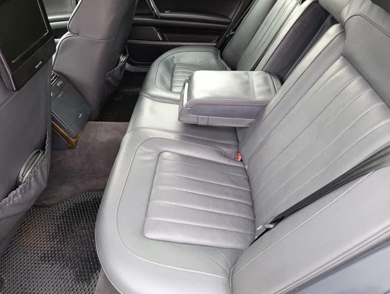 Volkswagen Phaeton 2013 - 9