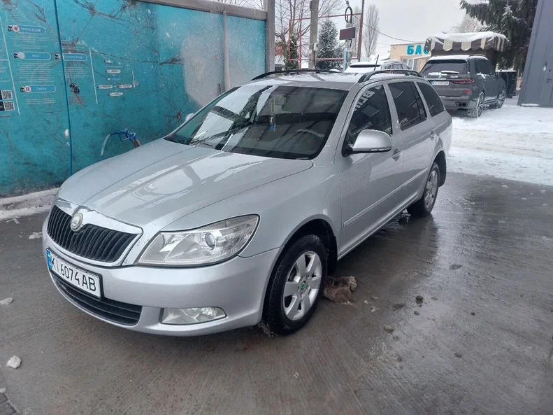 Skoda Octavia 2012 - 5