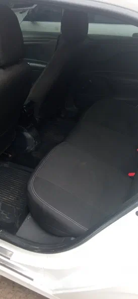 Peugeot 301 2013 - 5