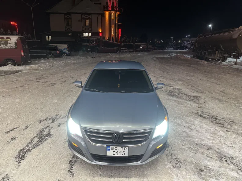 Volkswagen Passat CC 2011 - 6