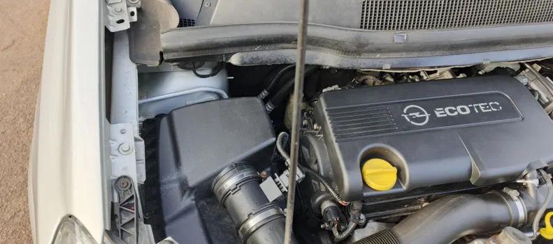 Opel Zafira 2012 - 11