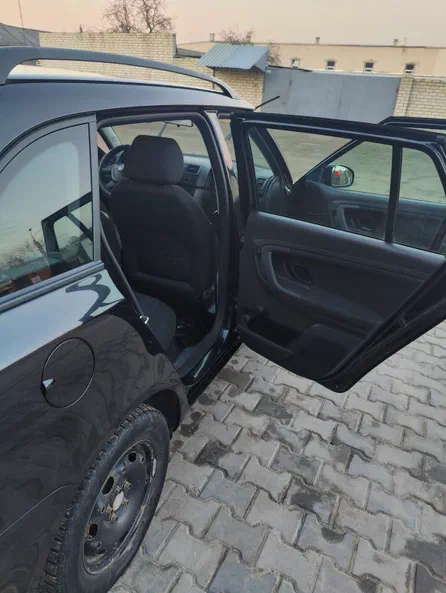 Skoda Fabia 2010 - 10