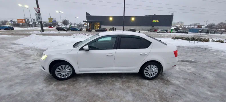 Skoda Octavia 2019 - 8