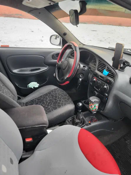 Daewoo Lanos 2008 - 9