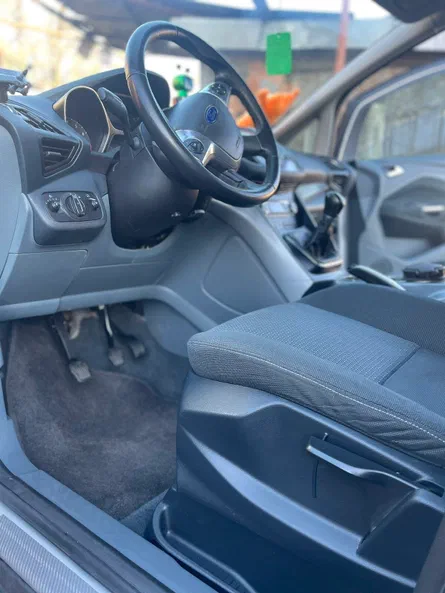 Ford C-MAX 2012 - 22