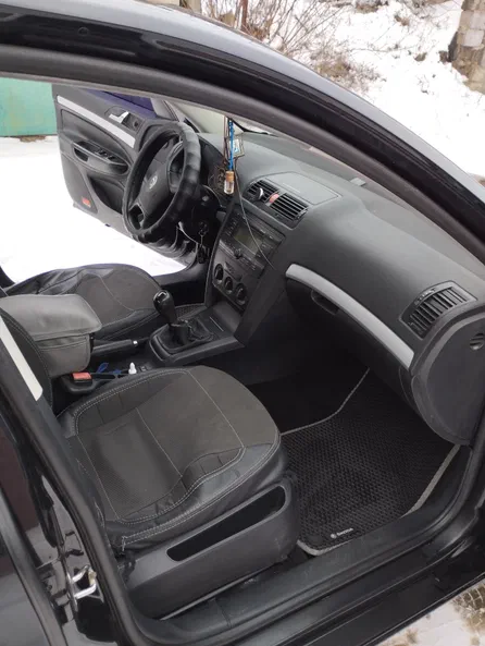 Skoda Octavia 2008 - 11