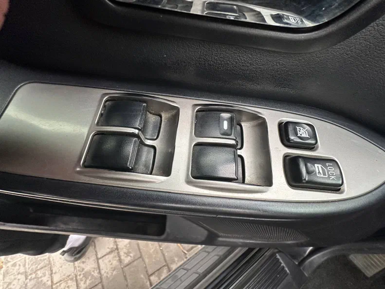 Mitsubishi Pajero 2008 - 10