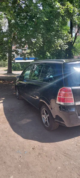 Opel Zafira 2006 - 9