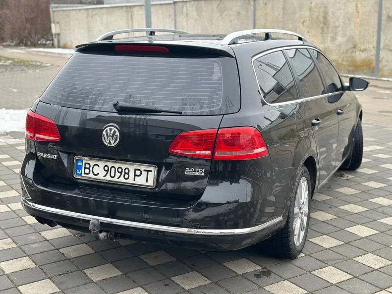 Volkswagen Passat 2011