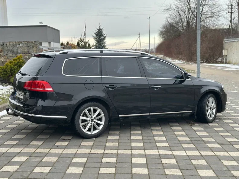 Volkswagen Passat 2011 - 7