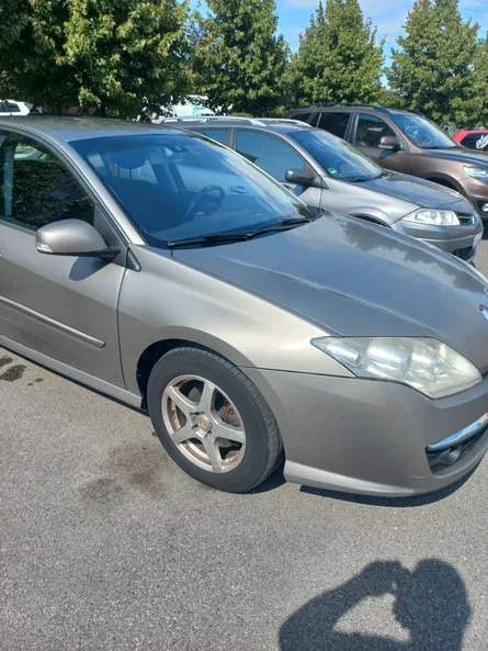 Renault Laguna 2010 - 2