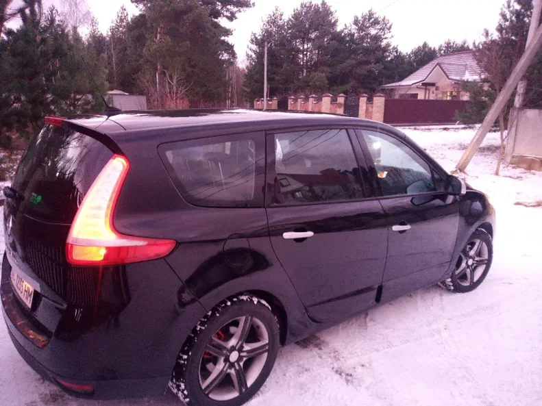 Renault Scenic 2011 - 14