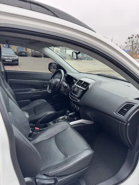 Mitsubishi ASX 2013 - 10