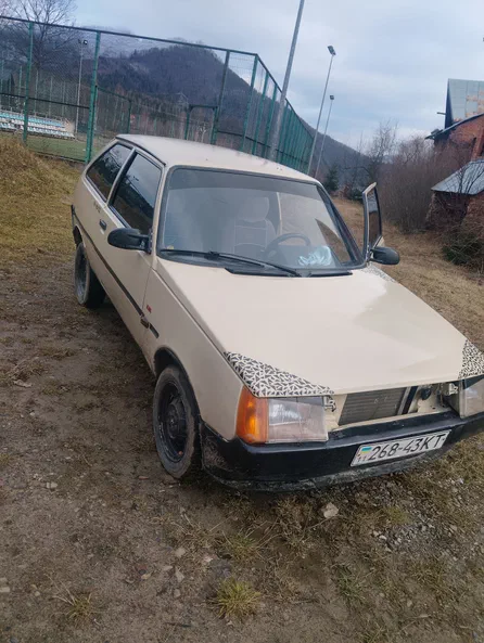 ЗАЗ 1102 «Таврия» 2002