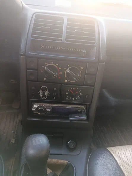 Lada (ВАЗ) 2110 2002 - 8