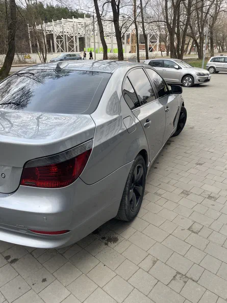 BMW 5 серии 2003