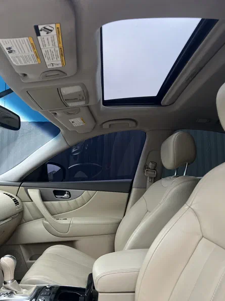 Infiniti QX70 2016 - 19