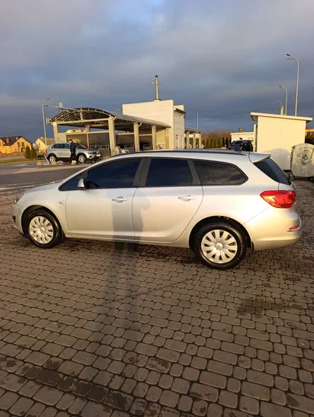 Opel Astra 2015 - 12