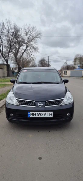 Nissan Tiida 2008