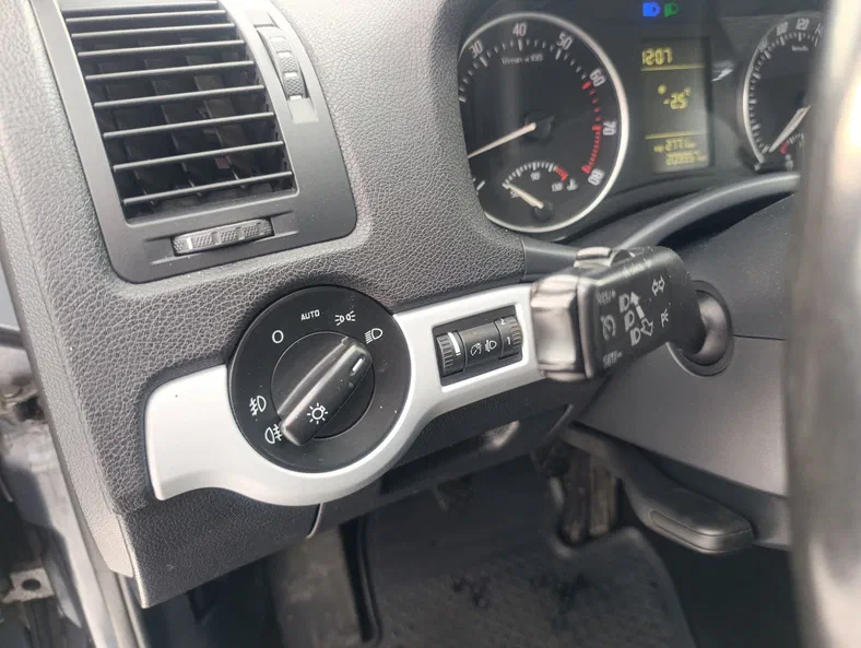 Skoda Octavia 2010 - 13