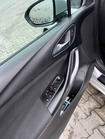 Opel Astra 2016 - 13