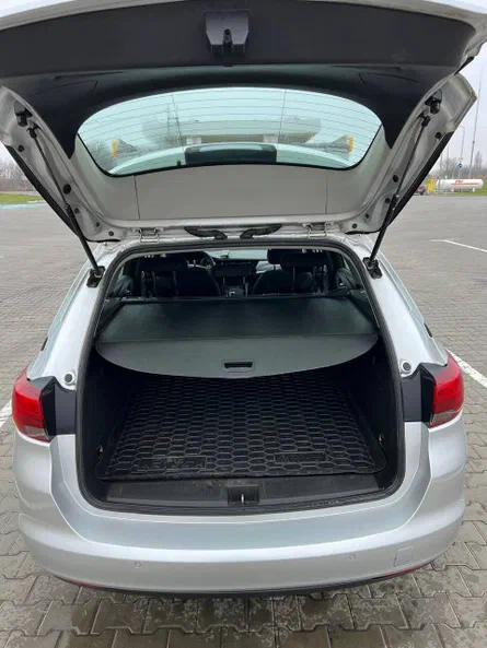 Opel Astra 2016 - 10