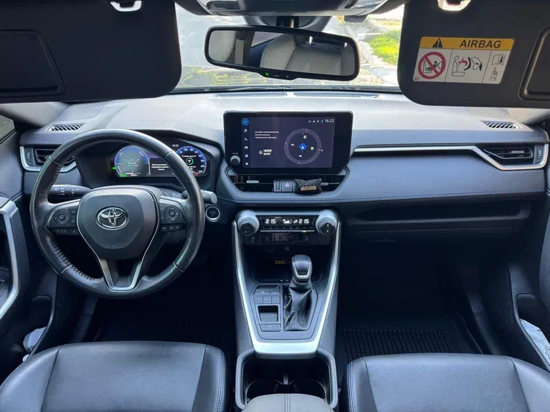 Toyota RAV4 2024 - 12