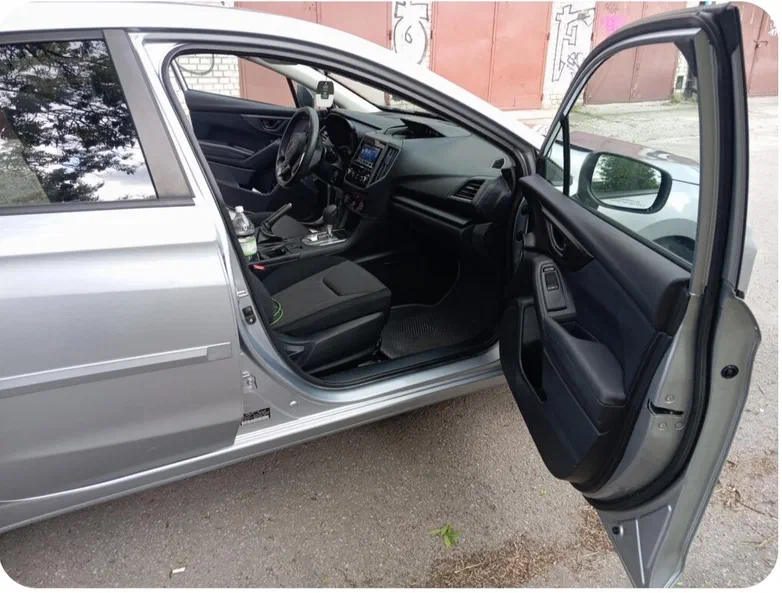 Subaru Impreza 2018 - 10