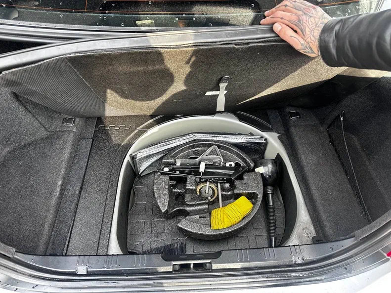 BMW 5 серія 2004 - 17