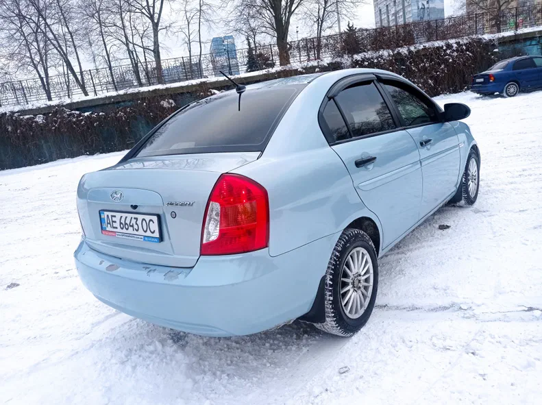Hyundai Accent 2008 - 6