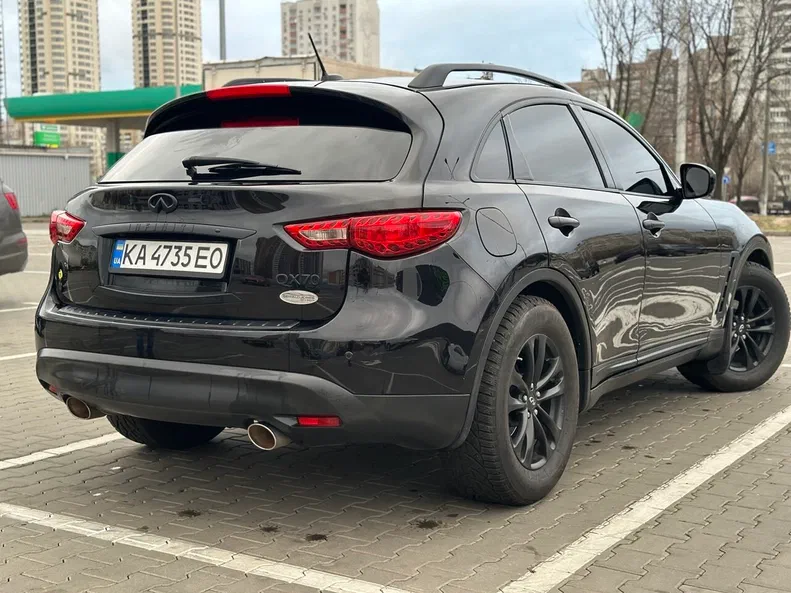 Infiniti QX70 2016