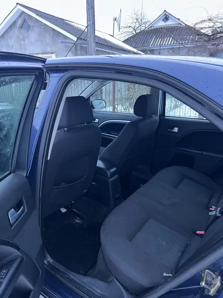 Ford Mondeo 2004 - 10