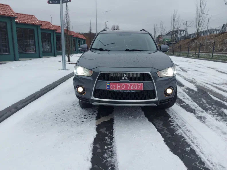Mitsubishi Outlander 2011 - 5