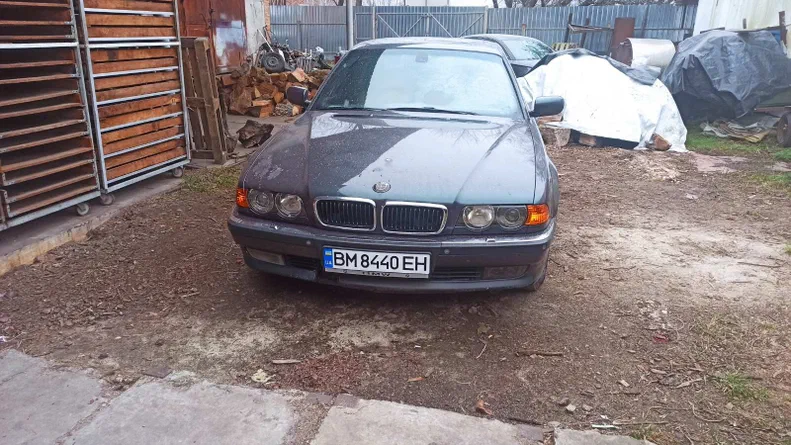 BMW 7 серии 2000