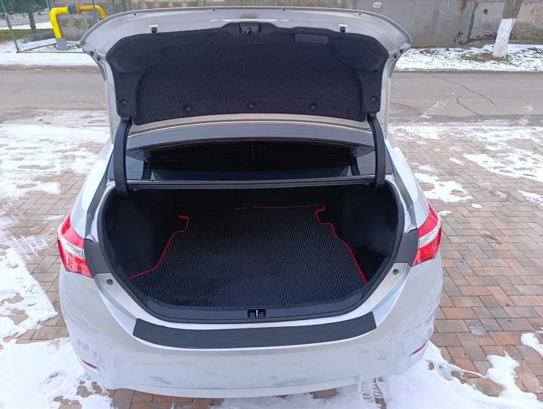 Toyota Corolla 2016 - 9