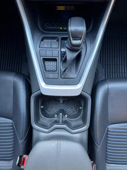 Toyota RAV4 2024 - 11