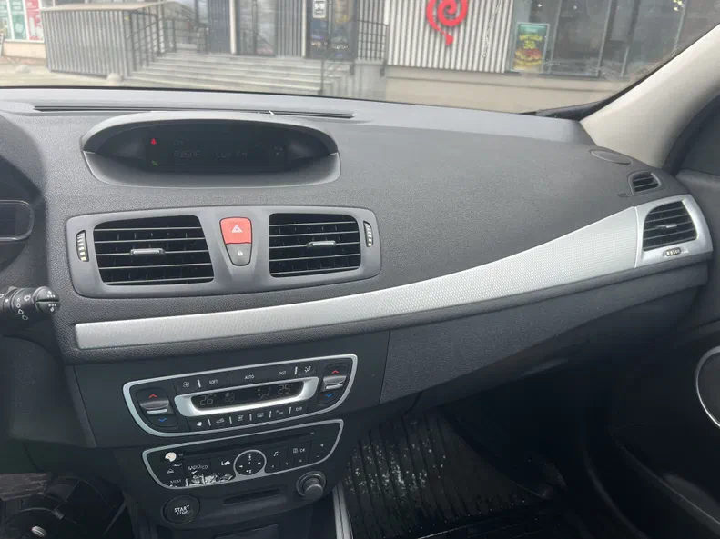 Renault Megane 2010 - 10