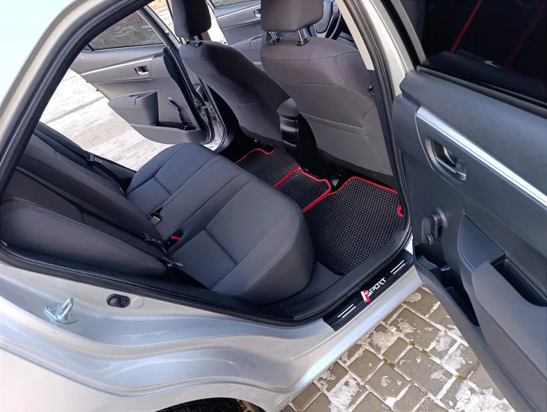 Toyota Corolla 2016 - 17