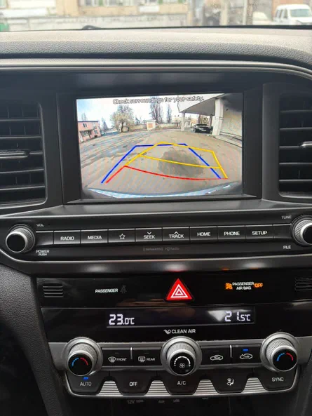 Hyundai Elantra 2020 - 13