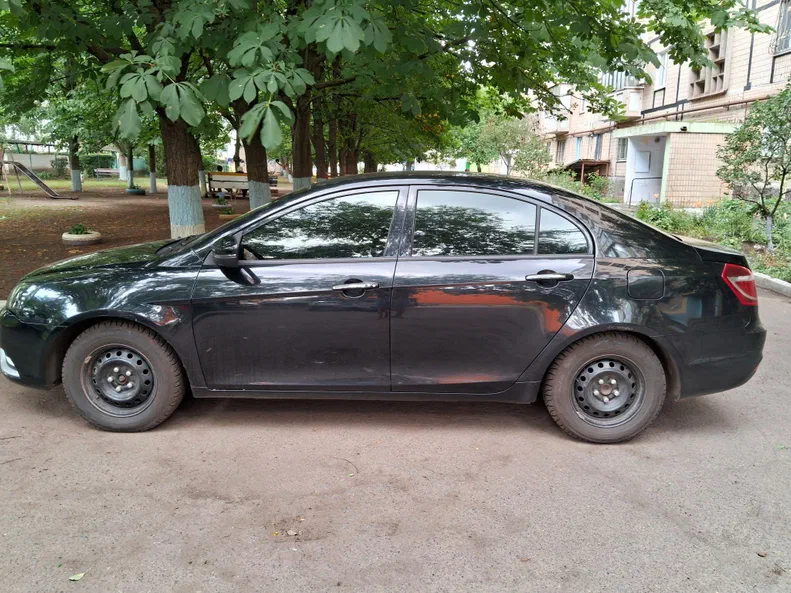 Geely Emgrand 7 2017