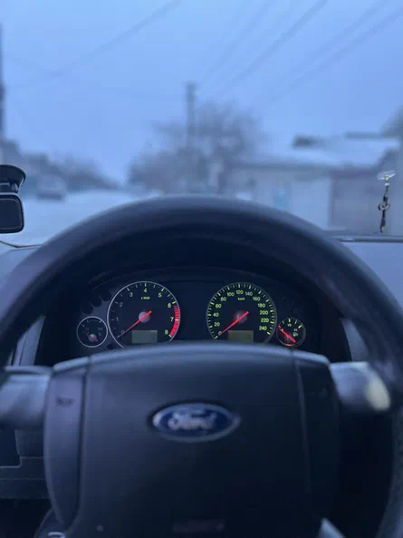 Ford Mondeo 2004 - 12