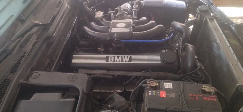 BMW 5 серія 1989 - 19
