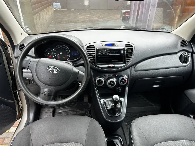 Hyundai i10 2012 - 5