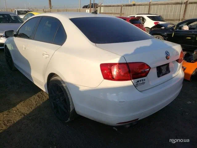 Volkswagen Jetta 2014