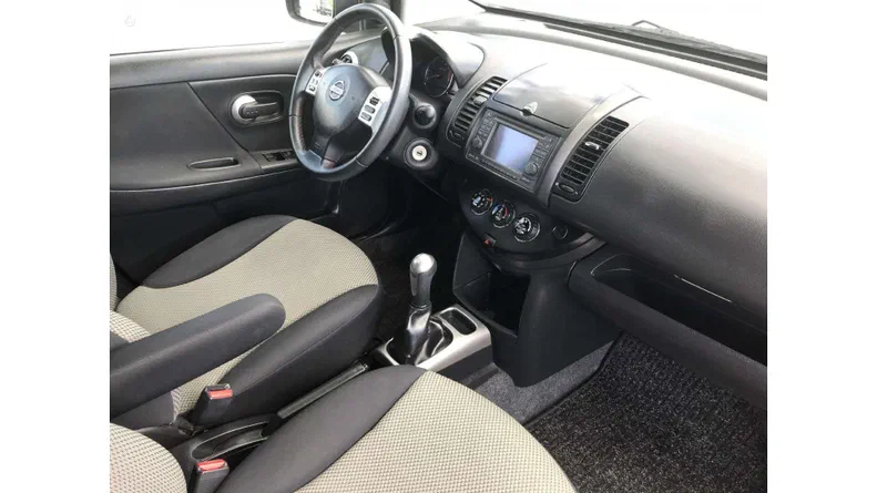 Nissan Note 2011 - 5