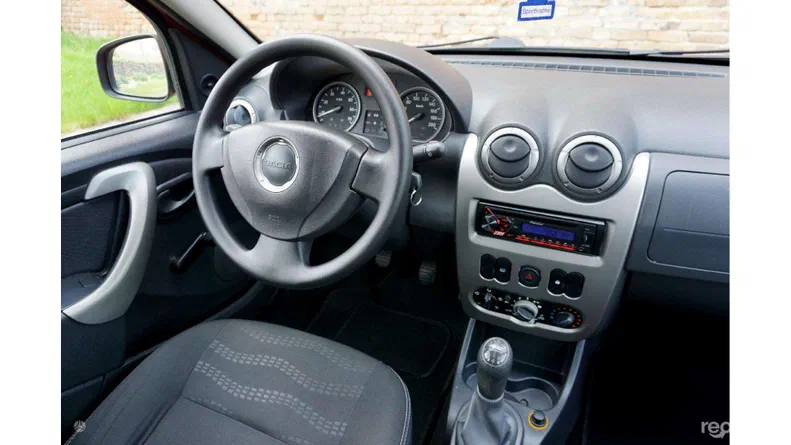 Dacia Solenza 2010 - 13