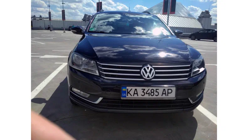 Volkswagen Passat 2011 - 5