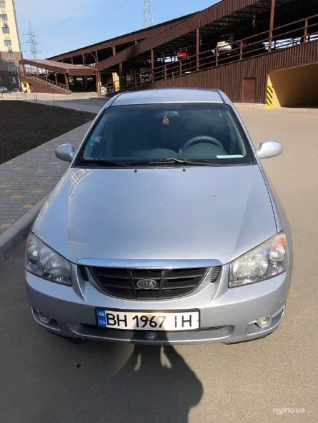 Kia Cerato 2005